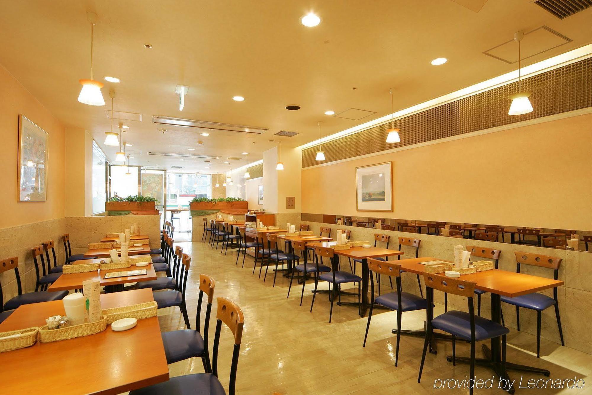 Almont Asakusa 3*